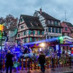 Non immaginavo esistesse davvero: la cittadina francese piena di magia dove il Natale sembra un sogno